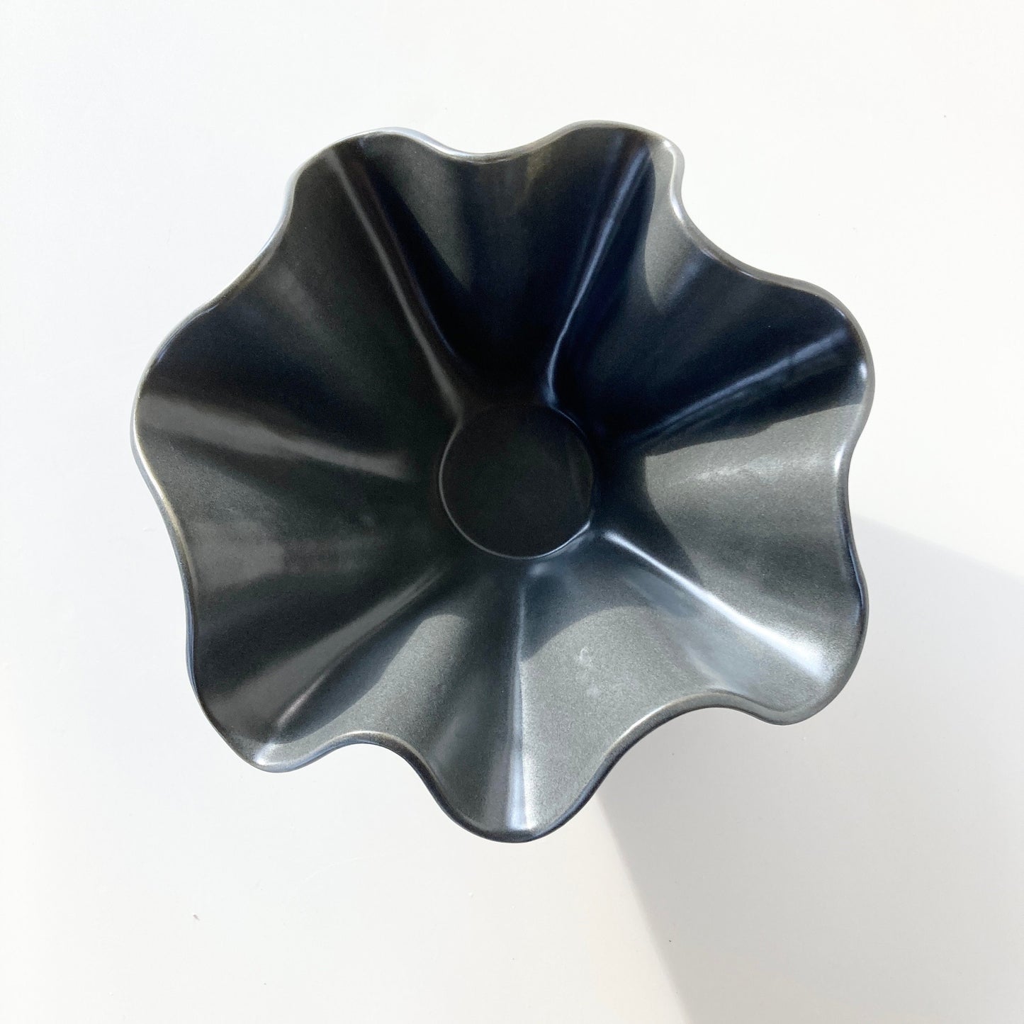 Ceramic Handkerchief Wavy Bowl Charcoal Grey small