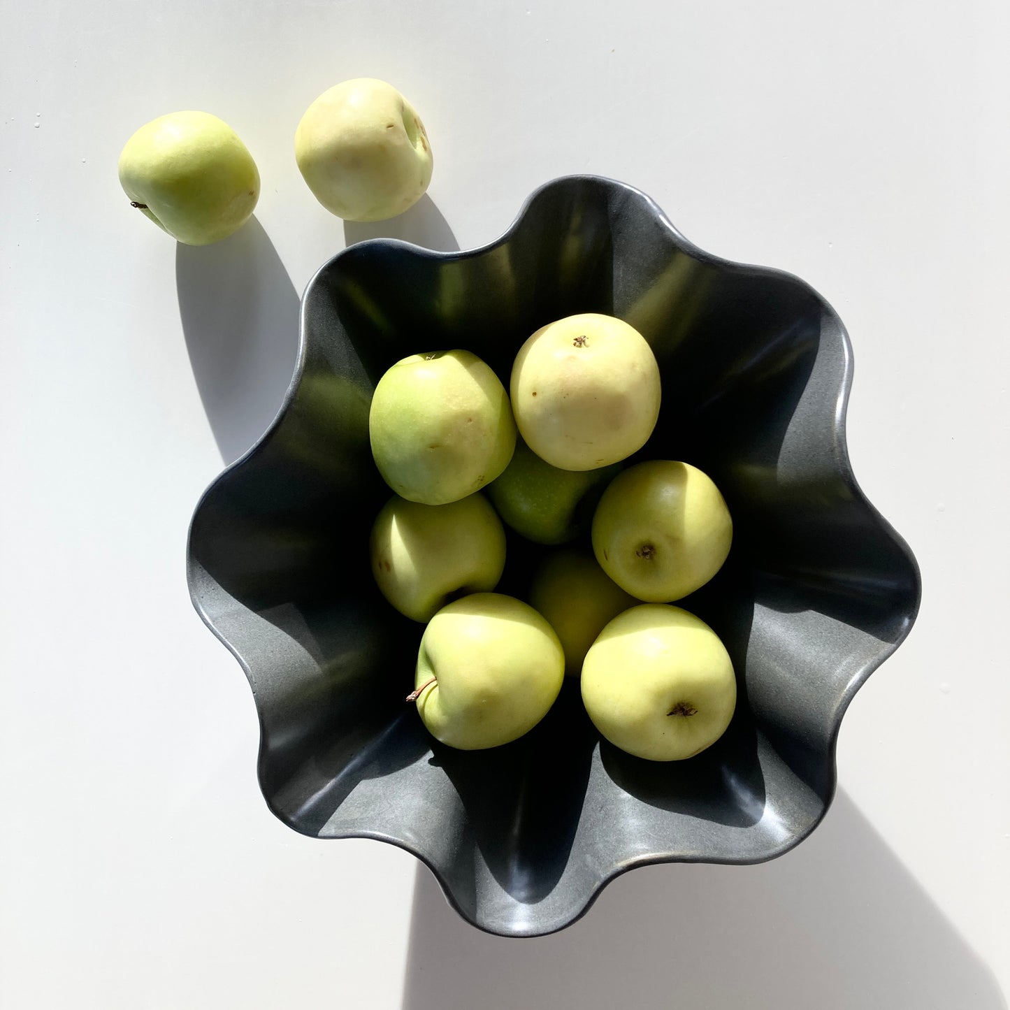 Ceramic Charcoal Grey Satin Wavy Bowl Medium