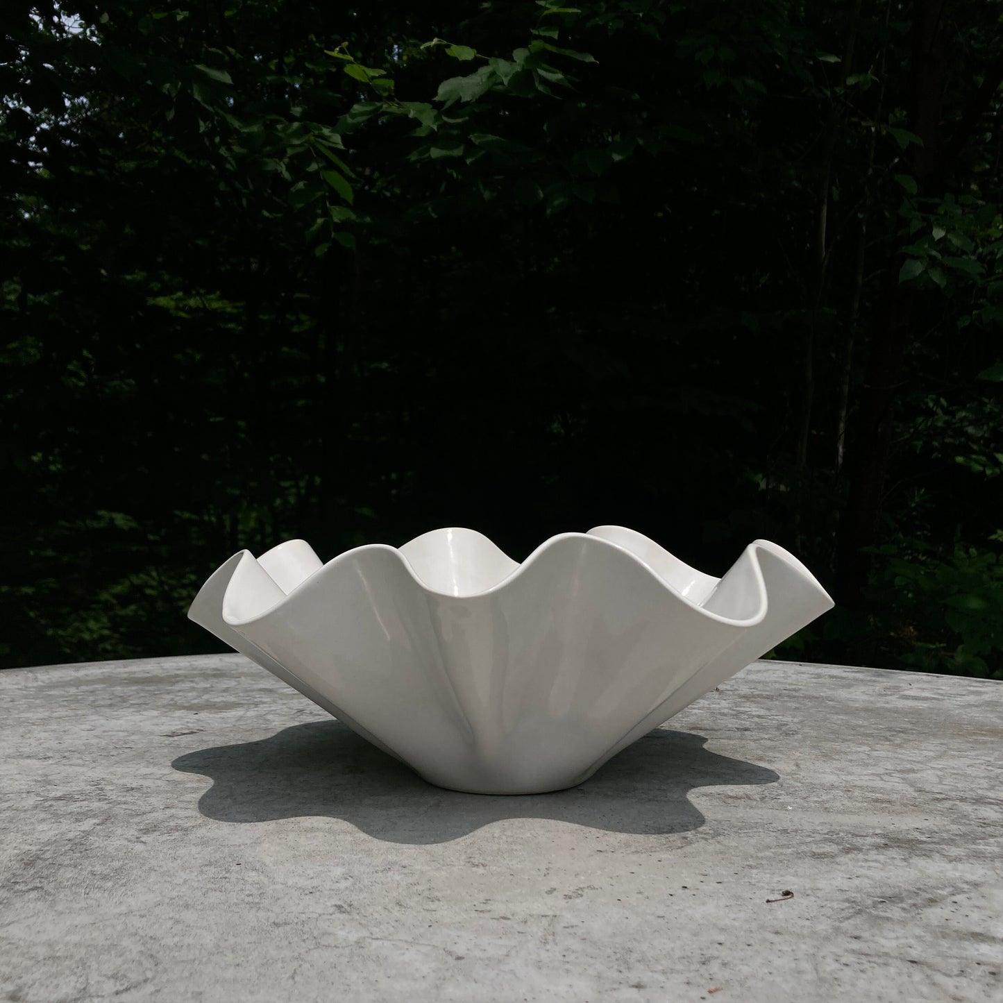 Ceramic White Wavy Bowl, handkerchief centerpiece bowl