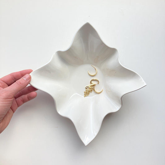 Ceramic Handkerchief Wavy Trinket dish gloss white or satin white