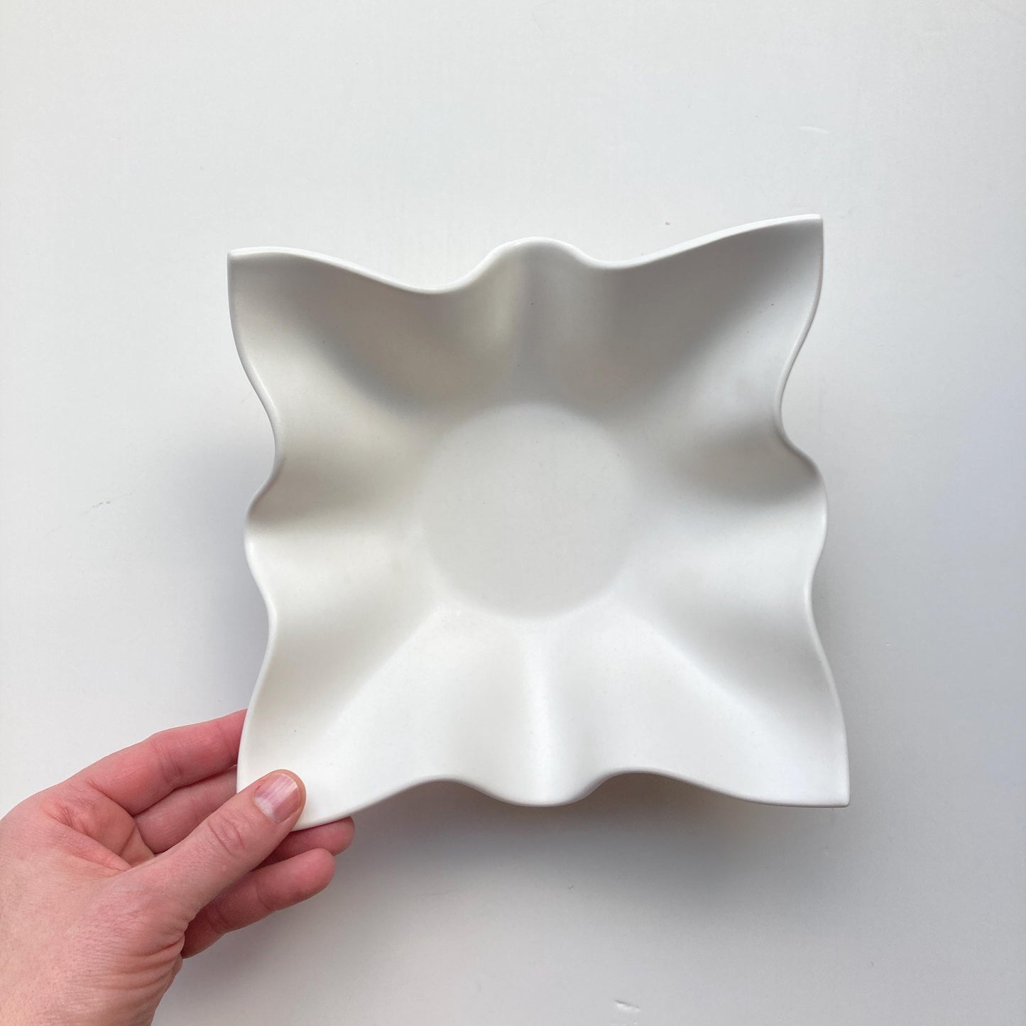 Ceramic Handkerchief Wavy Trinket dish gloss white or satin white